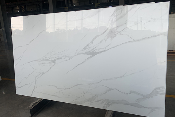 nanoglass slab with calacatta vein