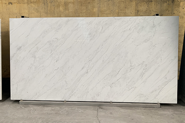 premium white quartz slab with marble veining