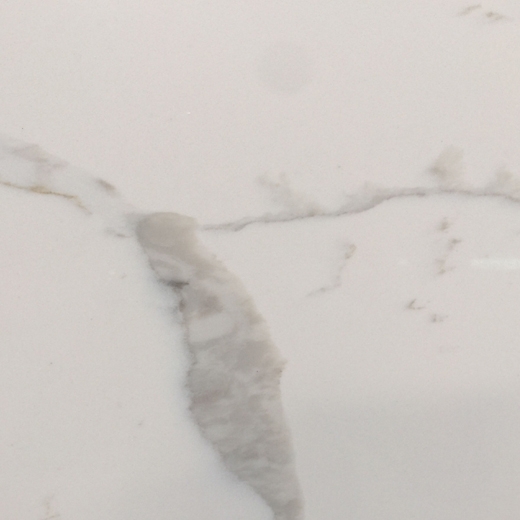 Simple vein Calacatta Quartz Slab