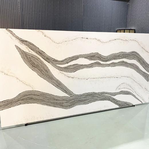 Dramatic veining marble like quartz slab