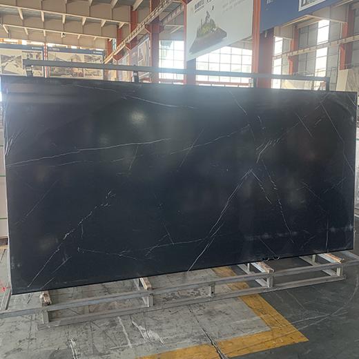 Black marble type sintered stone without silica