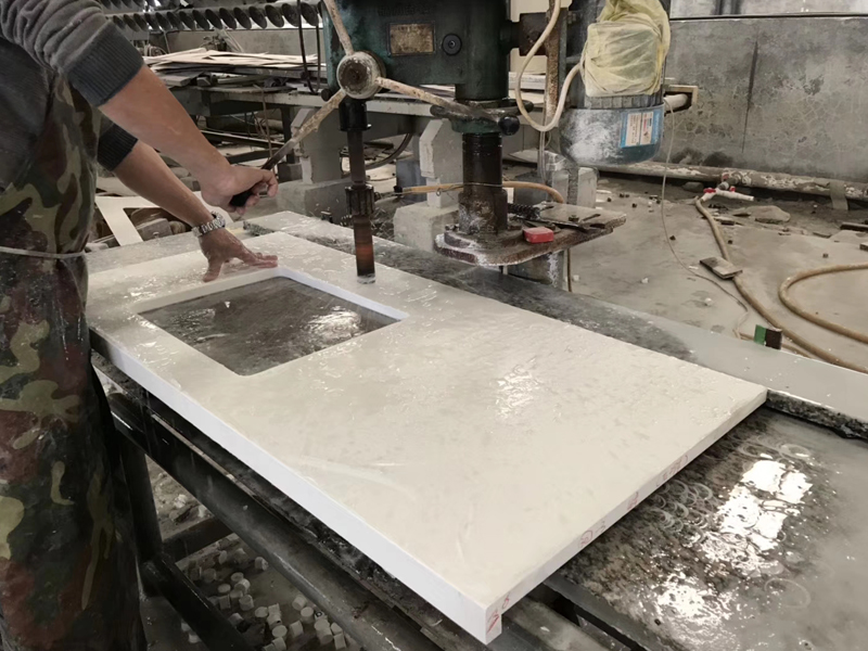 What Are Required to Fabricate Quartz Slabs Countertop with Nice Edge Finishing?